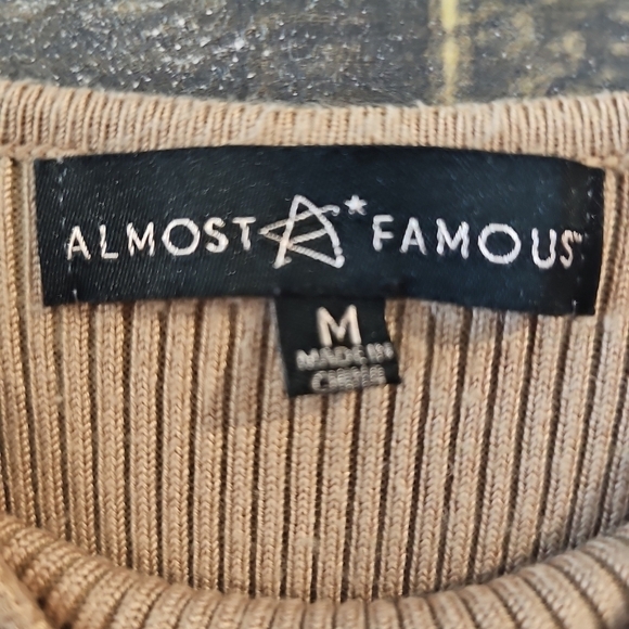 Almost Famous Tan BodyCon Dress With Gold Chain Straps Size M - Picture 4 of 5